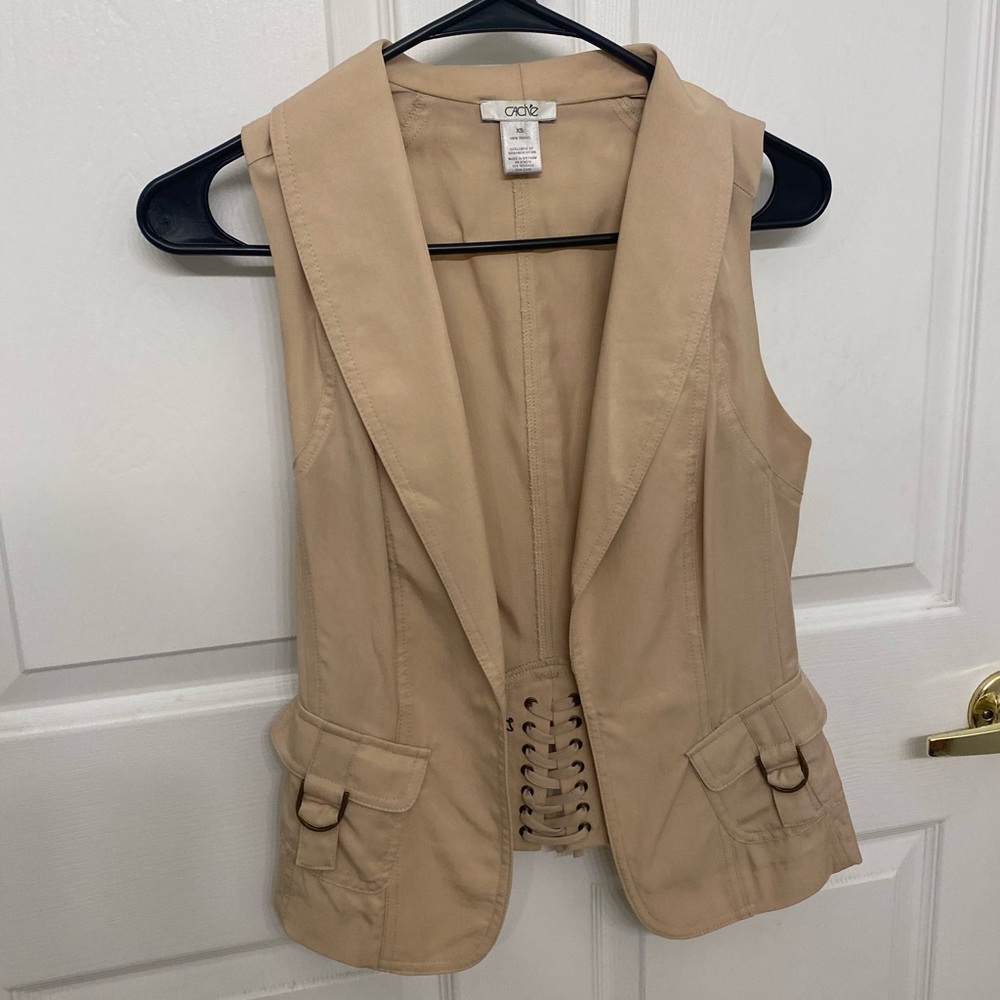 Cache Vest